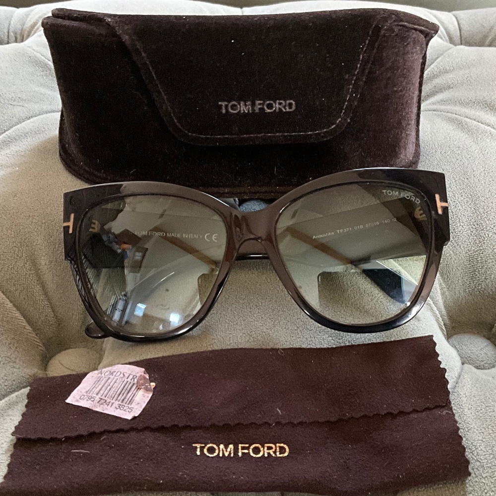 Tom Ford sunglasses